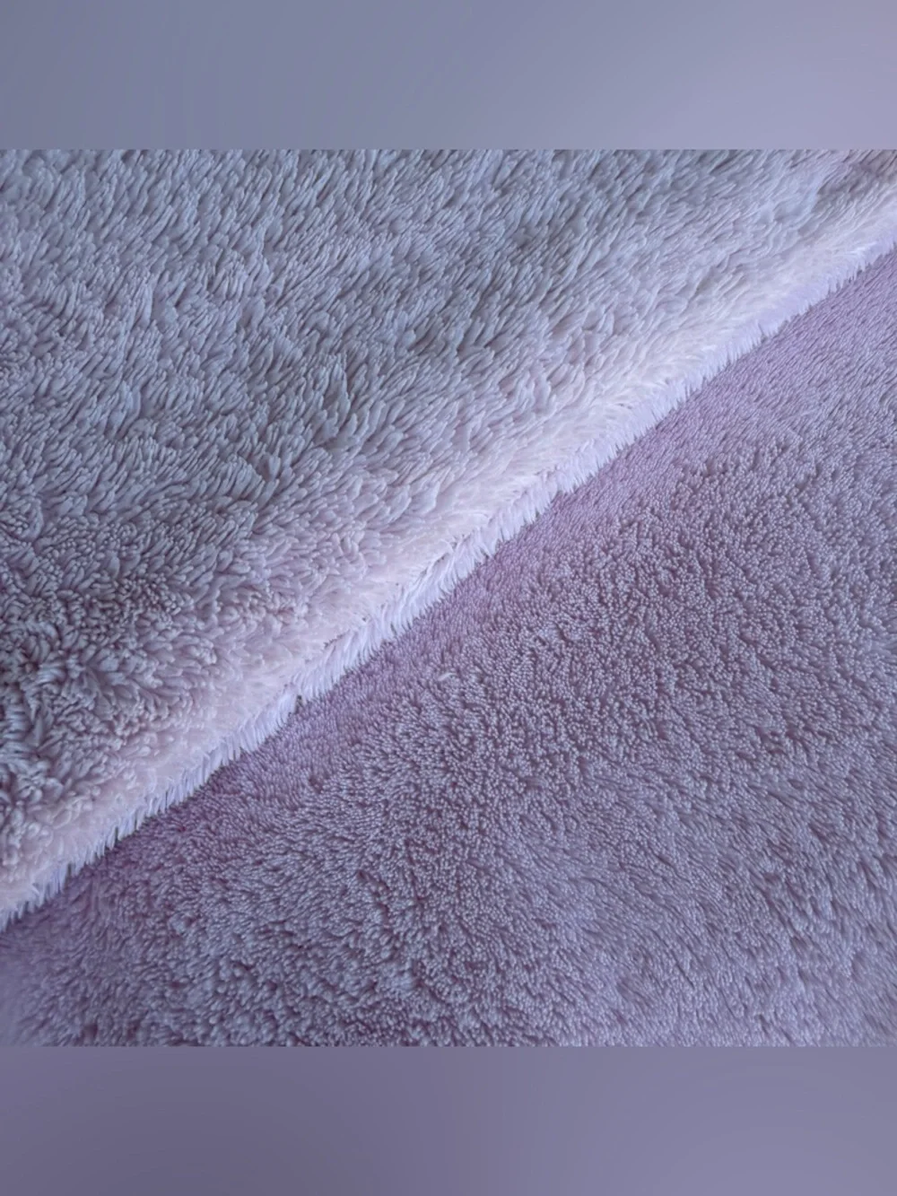 Simply Shabby Chic Pink 2-Ply Satin Trim Plush Blanket Rachel Ashwell Qn READ!